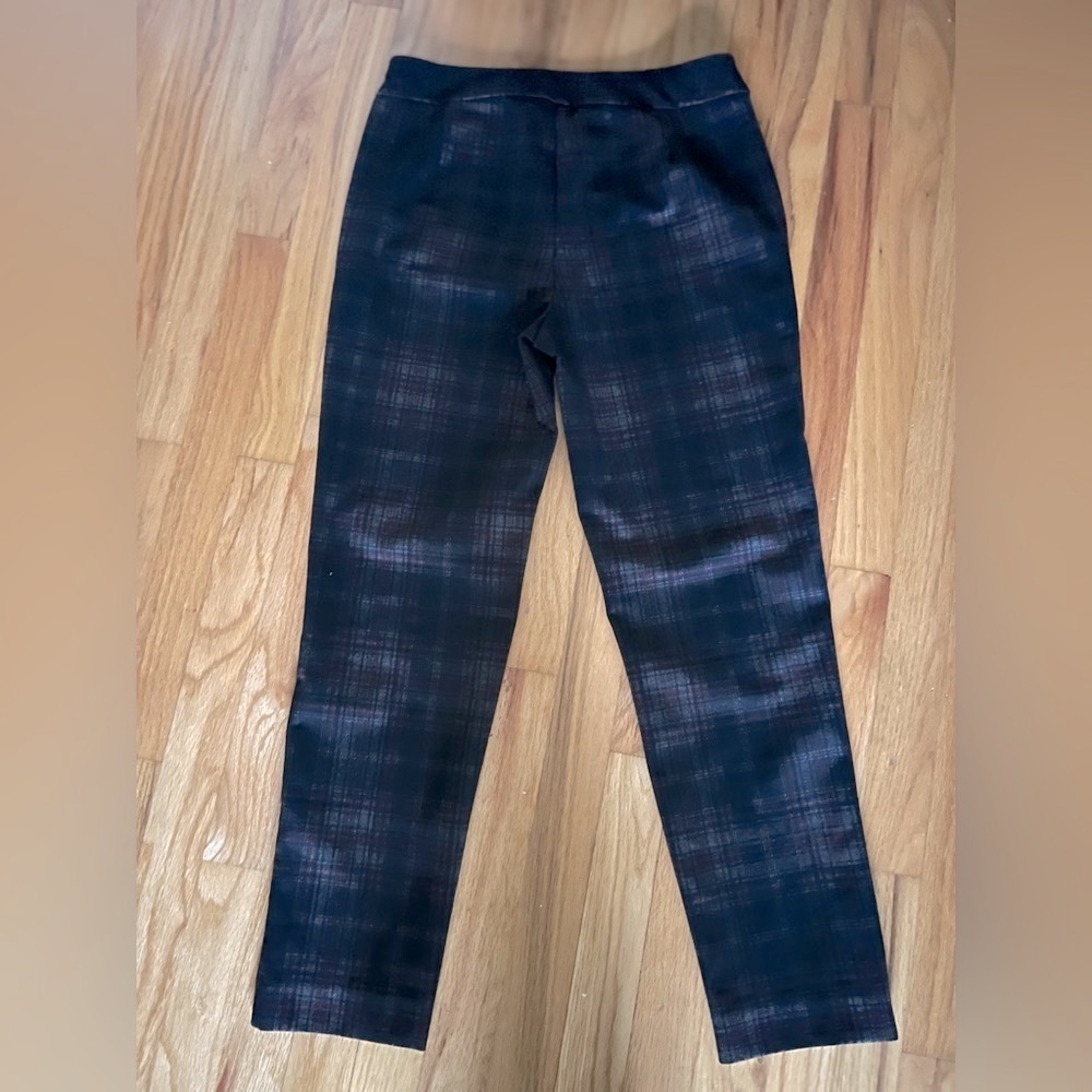 Zac & Rachel Plaid Fitted Pants Black Red Brown - Women’s Small